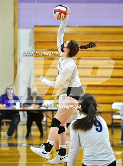 Thumbnail 1 in Pershing County @ Yerington photogallery.