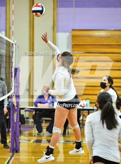 Thumbnail 1 in Pershing County @ Yerington photogallery.