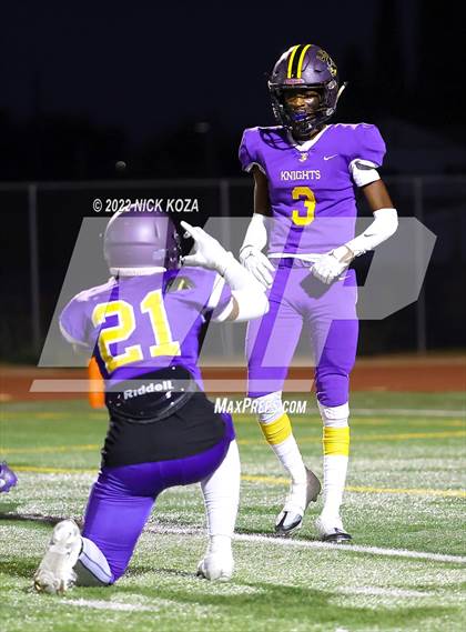 Thumbnail 3 in Lynwood vs. Cabrillo photogallery.