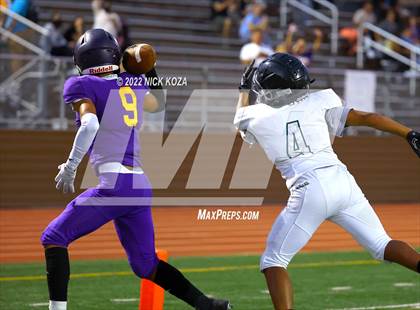 Thumbnail 2 in Lynwood vs. Cabrillo photogallery.