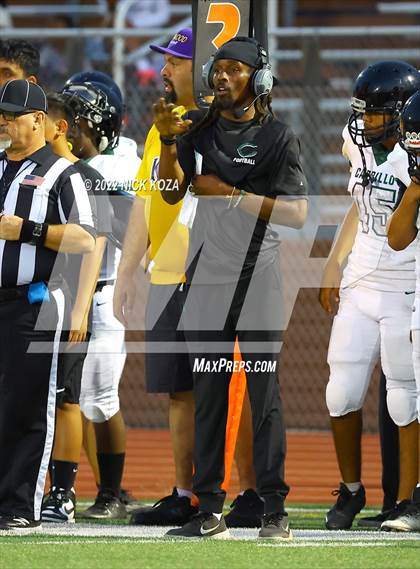 Thumbnail 3 in Lynwood vs. Cabrillo photogallery.