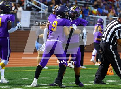 Thumbnail 3 in Lynwood vs. Cabrillo photogallery.