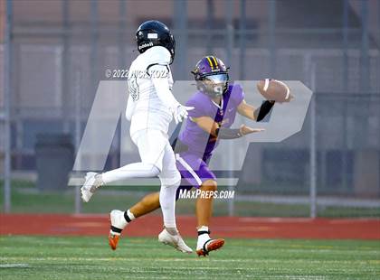 Thumbnail 3 in Lynwood vs. Cabrillo photogallery.