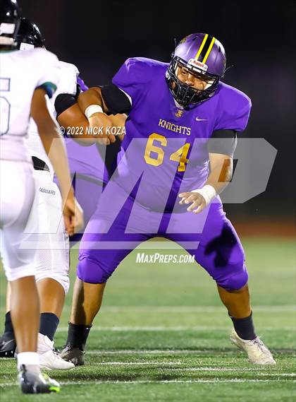 Thumbnail 3 in Lynwood vs. Cabrillo photogallery.