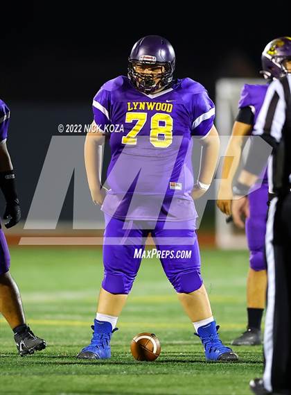 Thumbnail 1 in Lynwood vs. Cabrillo photogallery.
