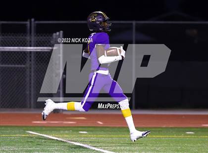 Thumbnail 1 in Lynwood vs. Cabrillo photogallery.