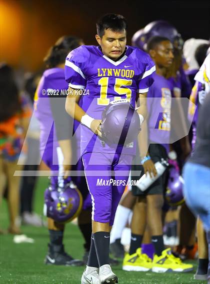 Thumbnail 2 in Lynwood vs. Cabrillo photogallery.