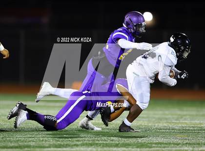 Thumbnail 3 in Lynwood vs. Cabrillo photogallery.