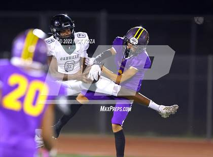 Thumbnail 2 in Lynwood vs. Cabrillo photogallery.