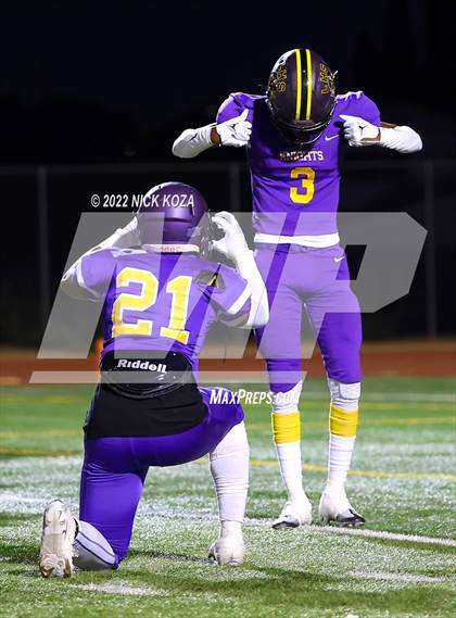 Thumbnail 1 in Lynwood vs. Cabrillo photogallery.