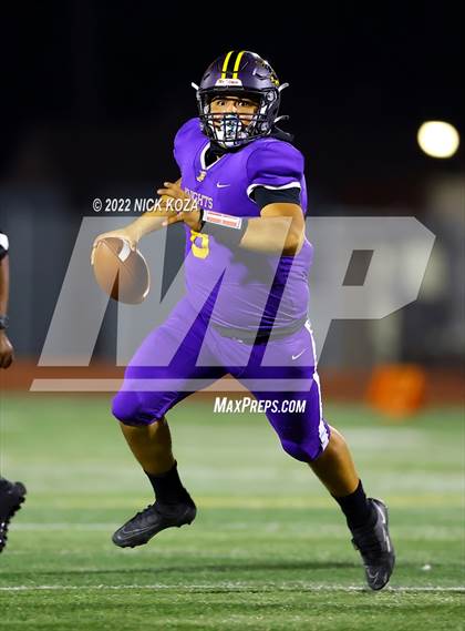 Thumbnail 3 in Lynwood vs. Cabrillo photogallery.