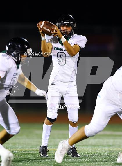 Thumbnail 3 in Lynwood vs. Cabrillo photogallery.