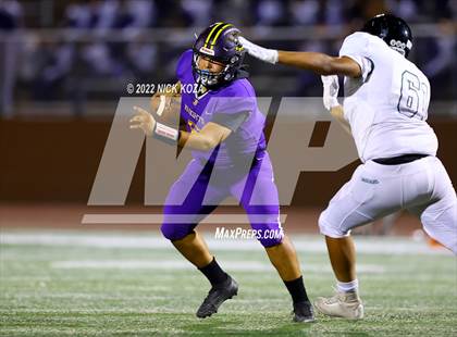 Thumbnail 3 in Lynwood vs. Cabrillo photogallery.