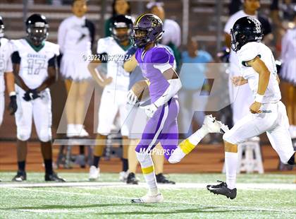 Thumbnail 1 in Lynwood vs. Cabrillo photogallery.