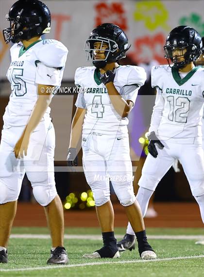 Thumbnail 2 in Lynwood vs. Cabrillo photogallery.