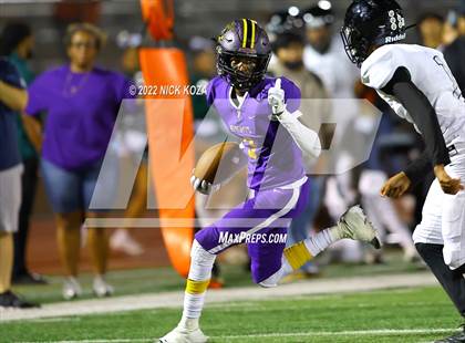Thumbnail 1 in Lynwood vs. Cabrillo photogallery.