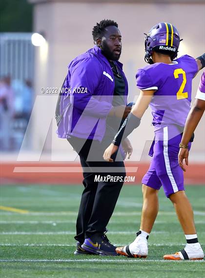 Thumbnail 1 in Lynwood vs. Cabrillo photogallery.