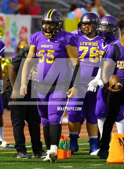 Thumbnail 1 in Lynwood vs. Cabrillo photogallery.