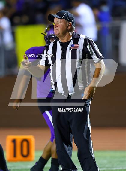 Thumbnail 1 in Lynwood vs. Cabrillo photogallery.