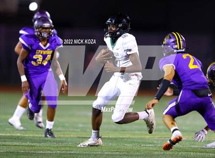 Thumbnail 3 in Lynwood vs. Cabrillo photogallery.