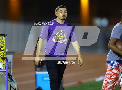 Thumbnail 2 in Lynwood vs. Cabrillo photogallery.