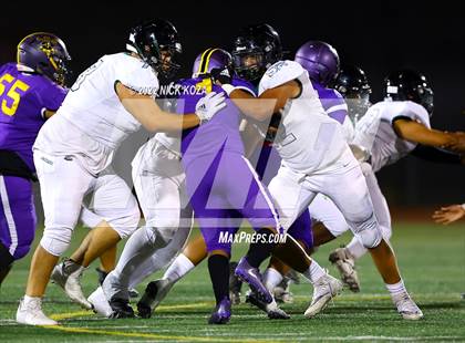 Thumbnail 2 in Lynwood vs. Cabrillo photogallery.