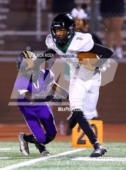 Thumbnail 2 in Lynwood vs. Cabrillo photogallery.