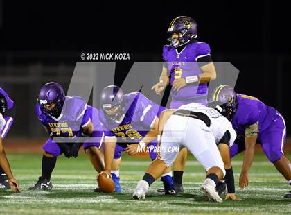 Thumbnail 3 in Lynwood vs. Cabrillo photogallery.