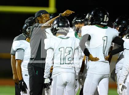 Thumbnail 3 in Lynwood vs. Cabrillo photogallery.
