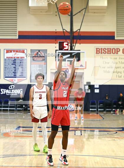 Thumbnail 1 in St. Pius X-St. Matthias Academy vs. Coronado (Tarkanian Classic) photogallery.