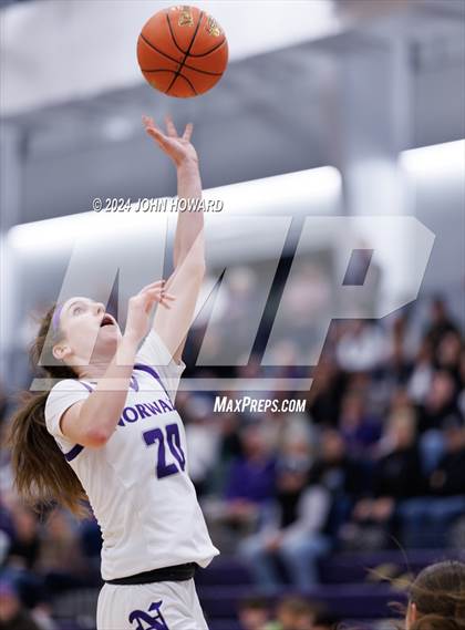 Thumbnail 3 in Pella @ Norwalk photogallery.