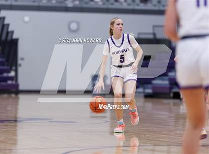 Thumbnail 1 in Pella @ Norwalk photogallery.
