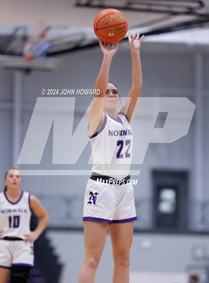 Thumbnail 2 in Pella @ Norwalk photogallery.