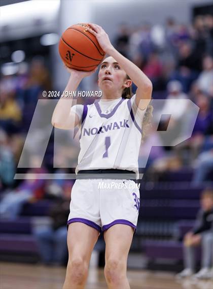 Thumbnail 1 in Pella @ Norwalk photogallery.