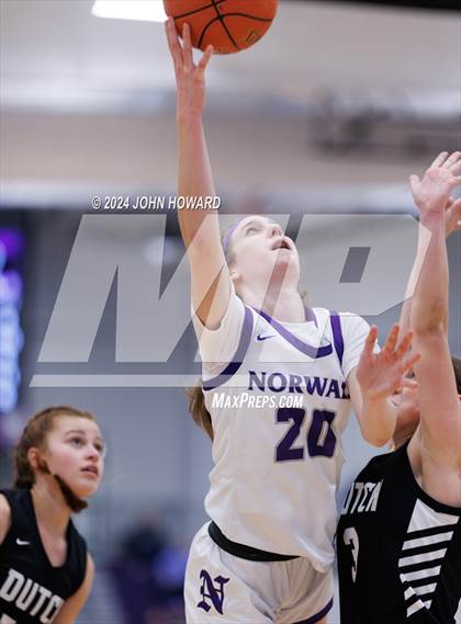 Thumbnail 3 in Pella @ Norwalk photogallery.