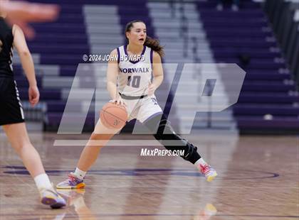 Thumbnail 3 in Pella @ Norwalk photogallery.