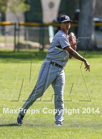 Thumbnail 2 in Wethersfield vs New Canaan (CIAC Class L 1st Round) photogallery.