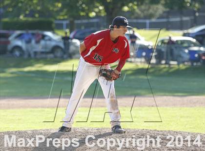 Thumbnail 1 in Wethersfield vs New Canaan (CIAC Class L 1st Round) photogallery.