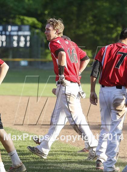 Thumbnail 3 in Wethersfield vs New Canaan (CIAC Class L 1st Round) photogallery.