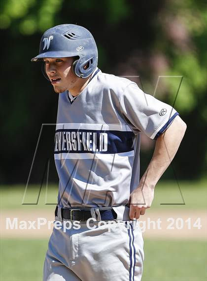 Thumbnail 2 in Wethersfield vs New Canaan (CIAC Class L 1st Round) photogallery.