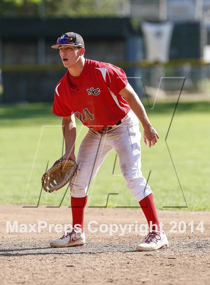 Thumbnail 2 in Wethersfield vs New Canaan (CIAC Class L 1st Round) photogallery.