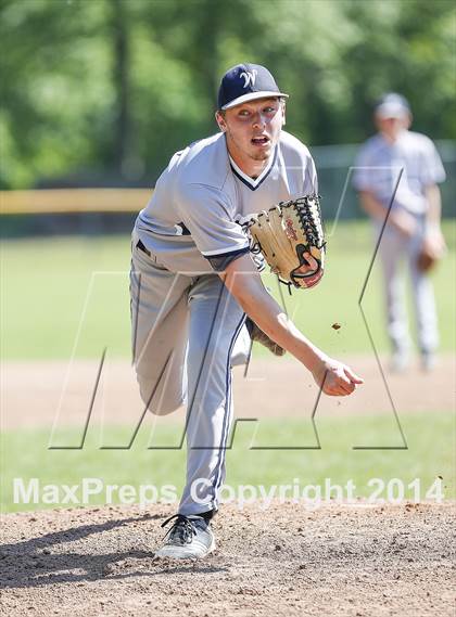 Thumbnail 3 in Wethersfield vs New Canaan (CIAC Class L 1st Round) photogallery.