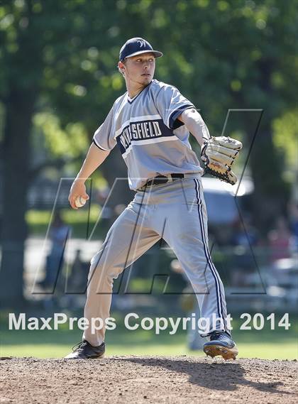 Thumbnail 3 in Wethersfield vs New Canaan (CIAC Class L 1st Round) photogallery.