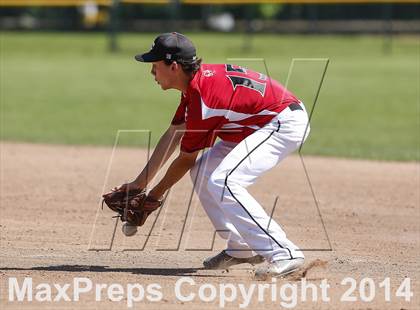 Thumbnail 3 in Wethersfield vs New Canaan (CIAC Class L 1st Round) photogallery.