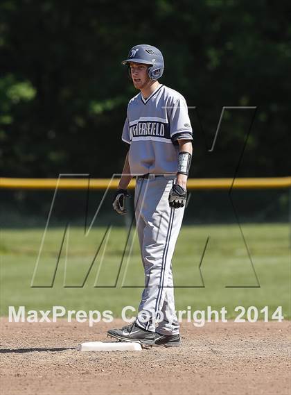 Thumbnail 3 in Wethersfield vs New Canaan (CIAC Class L 1st Round) photogallery.