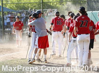 Thumbnail 3 in Wethersfield vs New Canaan (CIAC Class L 1st Round) photogallery.