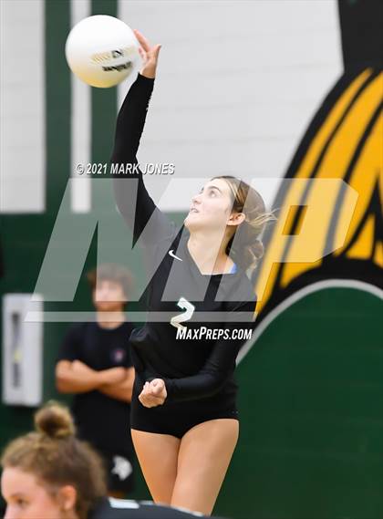 Thumbnail 1 in Highland @ Sunnyslope photogallery.