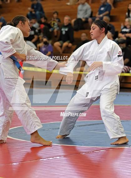 Thumbnail 1 in Waiakea Tournament photogallery.