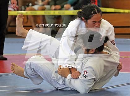 Thumbnail 3 in Waiakea Tournament photogallery.