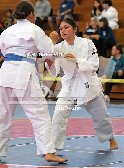 Thumbnail 1 in Waiakea Tournament photogallery.